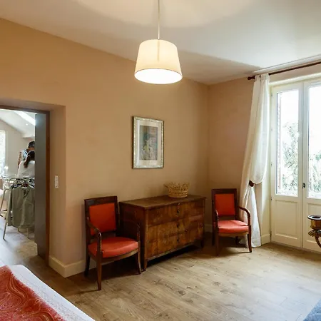 Casa de Férias Domaine Du Buc , Les De Prestige *