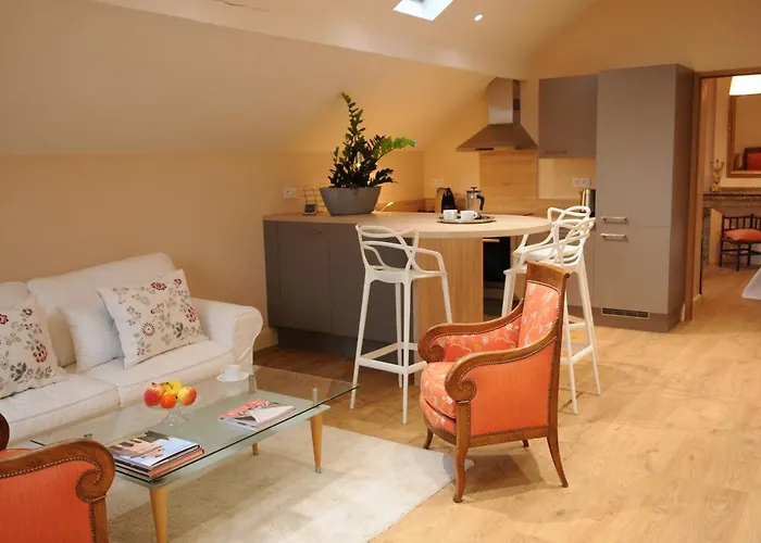 Domaine Du Buc , Les De Prestige 펜션 *